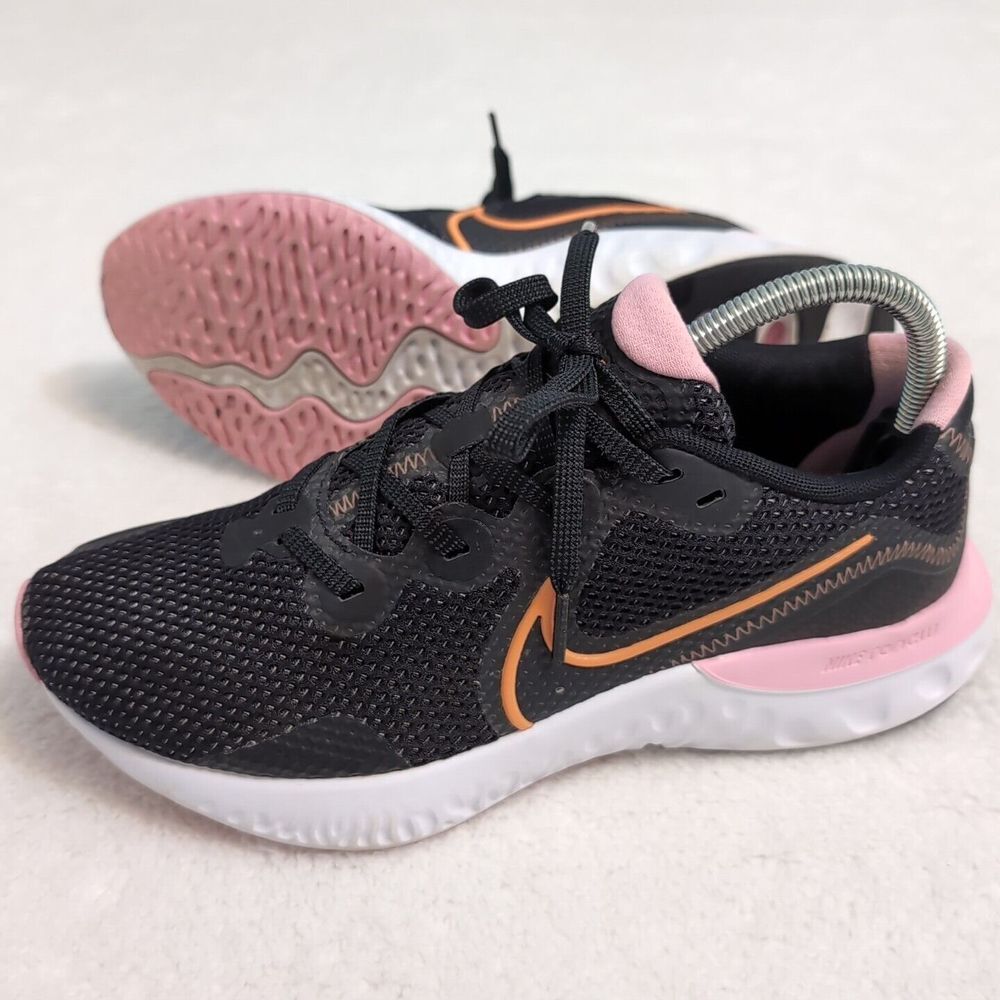 Nike Womens Renew Run‎ CK6360-001 Black Running Shoes Sneakers Size 8.5